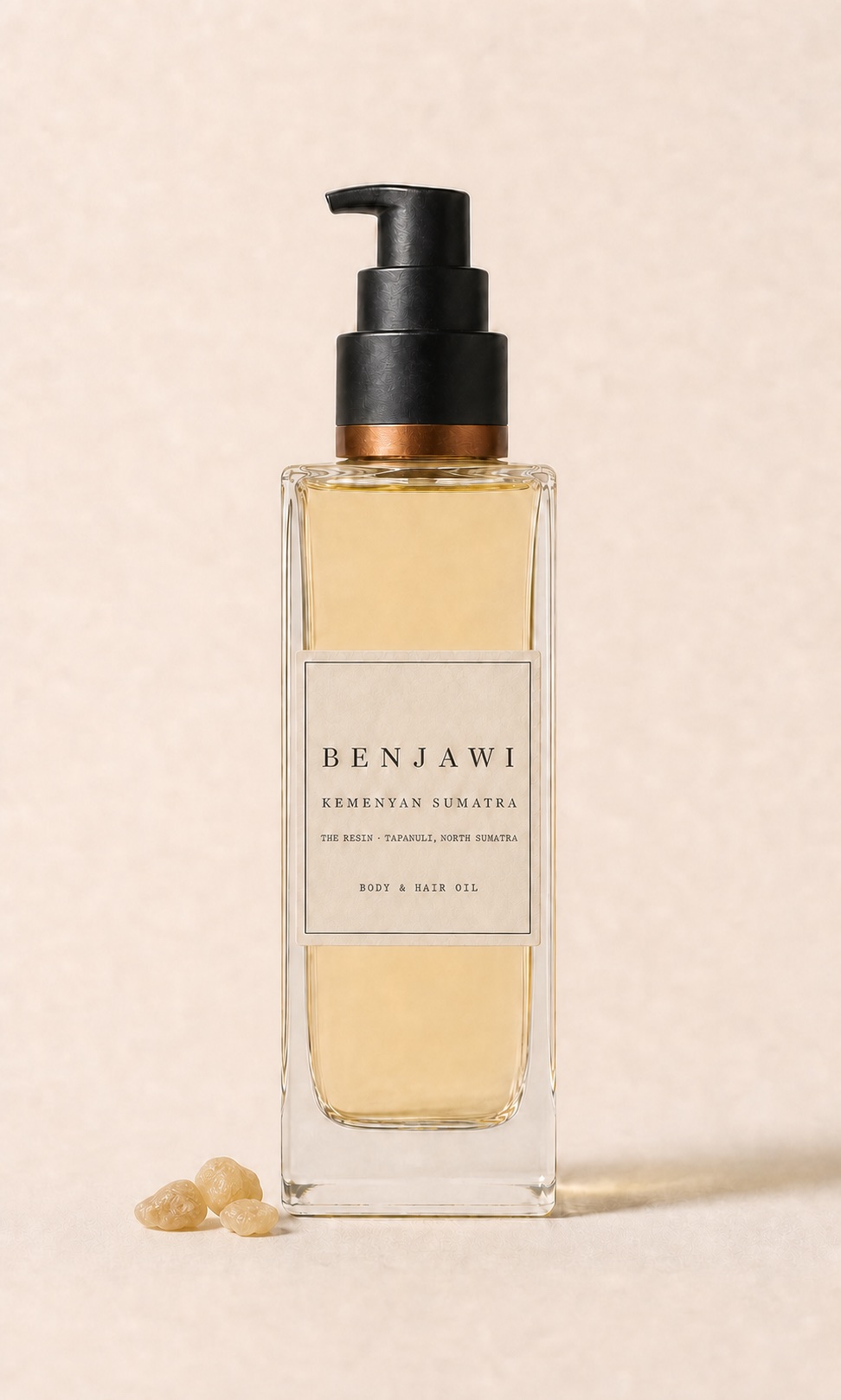 Benjawi Kemenyan Sumatra body and hair oil beside pale benzoin resin
